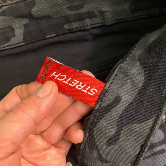 One Point One Men’s 40W X 30L Stretch Jean Joggers Urban Camo Pants NWOT - Picture 6 of 11